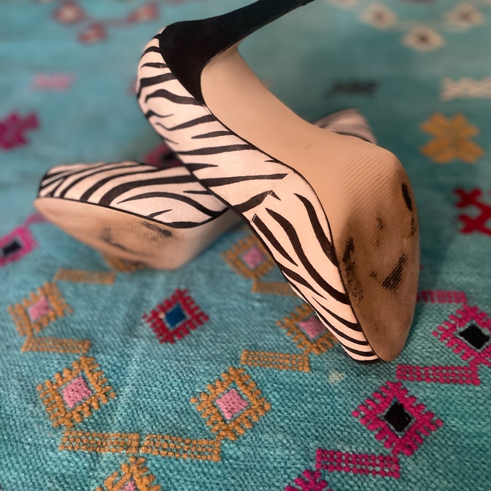 Guess Heels - image 5